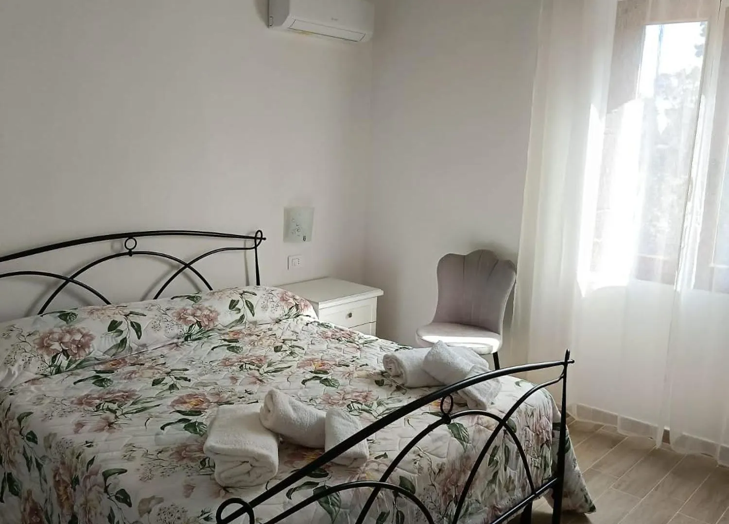 Alojamento de Acomodação e Pequeno-almoço Bed Breakfast L'Amico Alghero