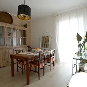 Bed & Breakfast 82, Alghero